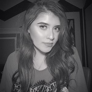 Meet your Posher, Angelica